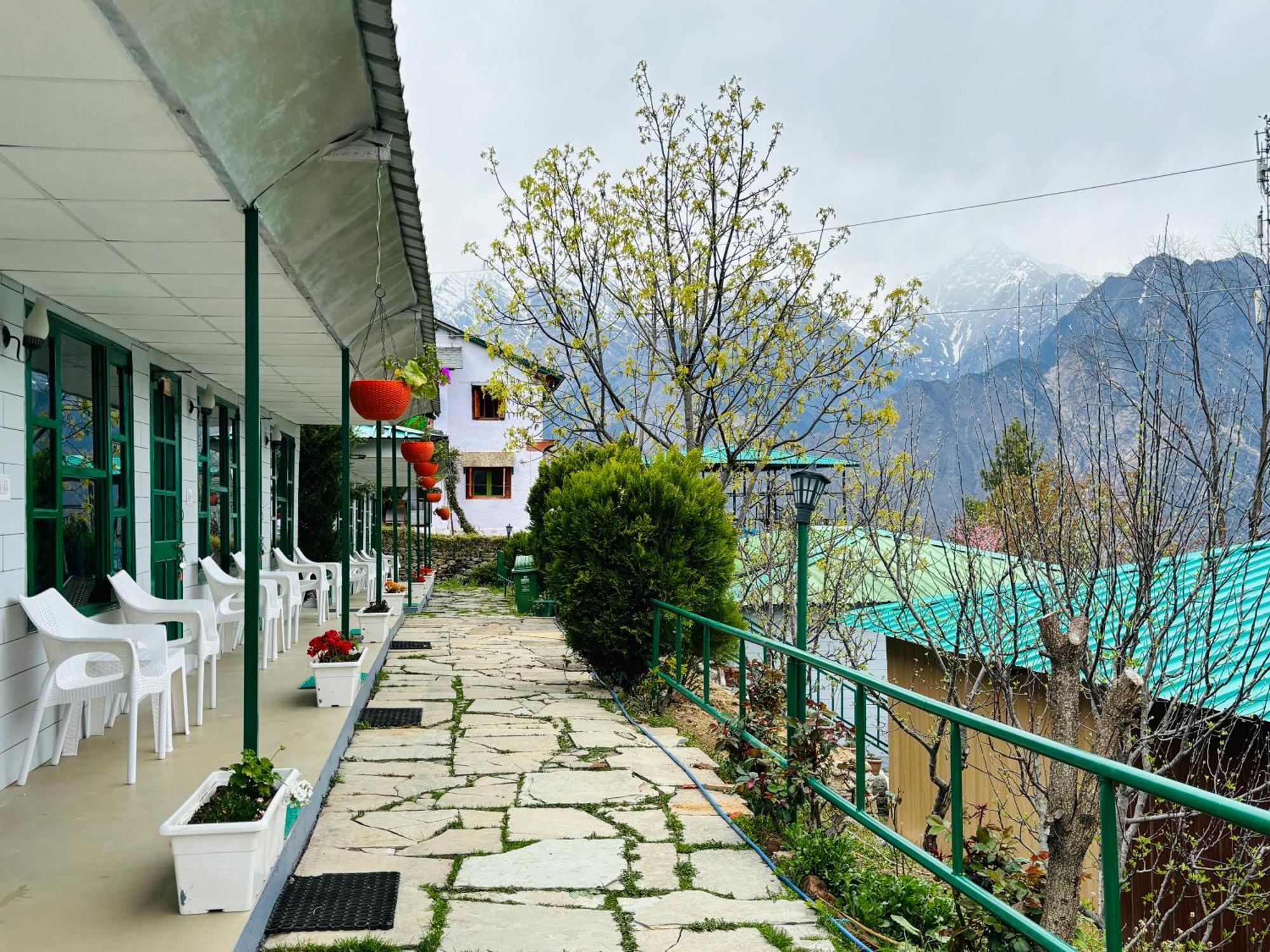 Himalayan High, Auli, By Himalayan Eco Lodges Joshīmath المظهر الخارجي الصورة